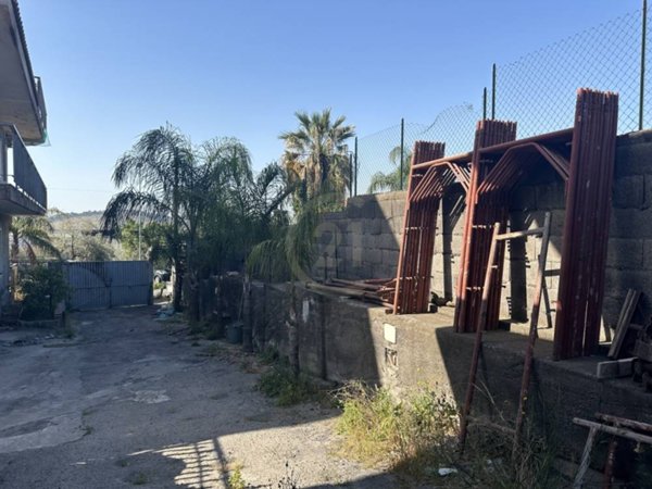 casa indipendente in vendita a Misterbianco