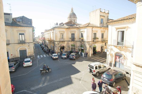 casa indipendente in vendita a Misterbianco in zona Centro Città