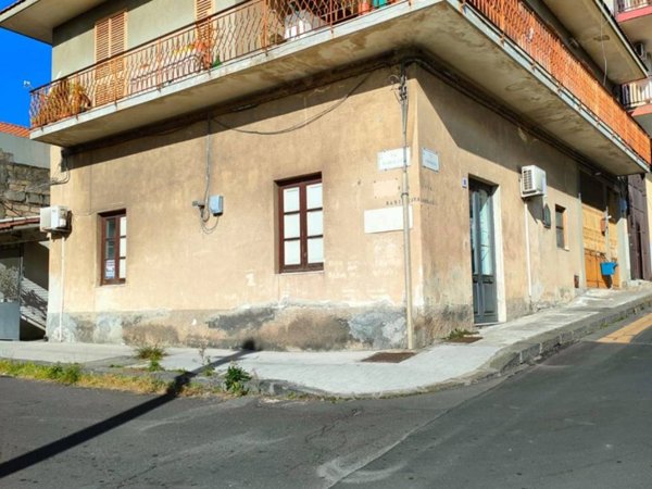 casa indipendente in vendita a Misterbianco