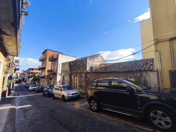 terreno edificabile in vendita a Misterbianco in zona Centro Città