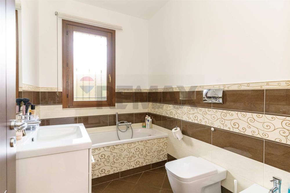 casa indipendente in vendita a Misterbianco