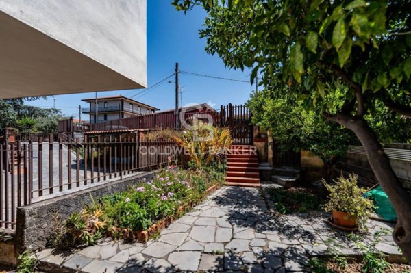 appartamento in vendita a Misterbianco in zona Belsito