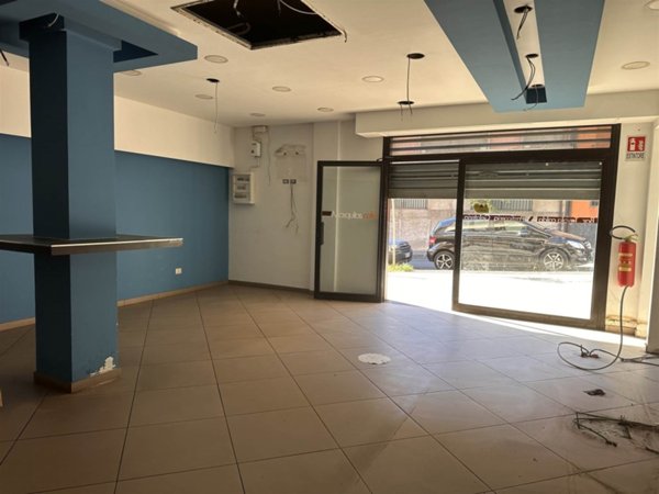 locale commerciale in vendita a Misterbianco