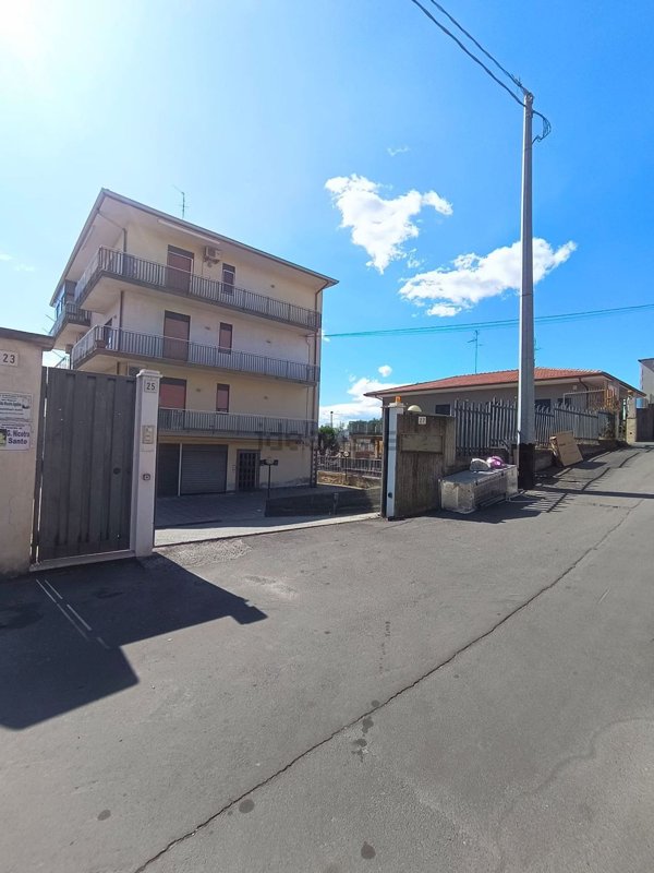 appartamento in vendita a Misterbianco in zona Poggio Lupo