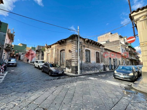 casa indipendente in vendita a Misterbianco in zona Centro Città