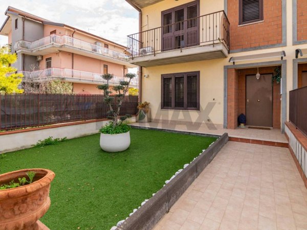 casa indipendente in vendita a Misterbianco