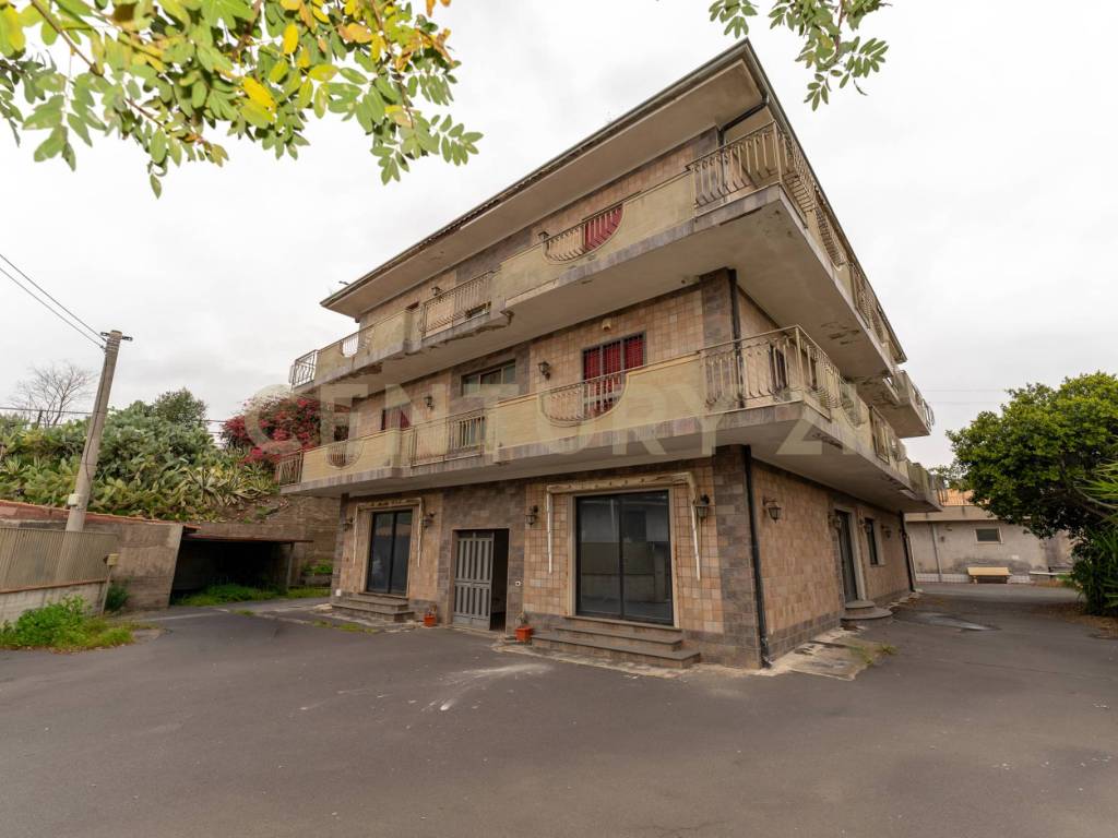 casa indipendente in vendita a Misterbianco in zona Belsito