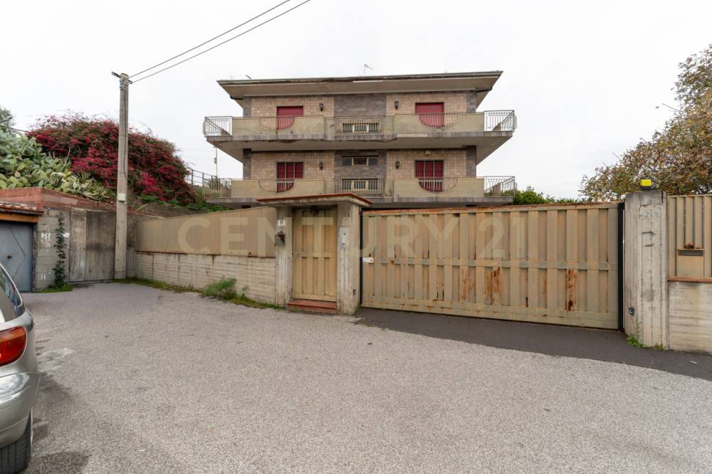 casa indipendente in vendita a Misterbianco in zona Belsito