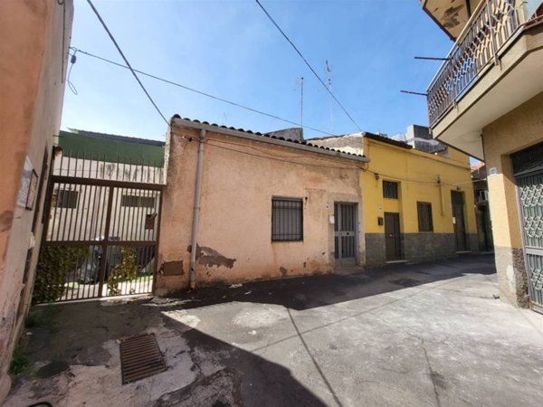 casa indipendente in vendita a Misterbianco