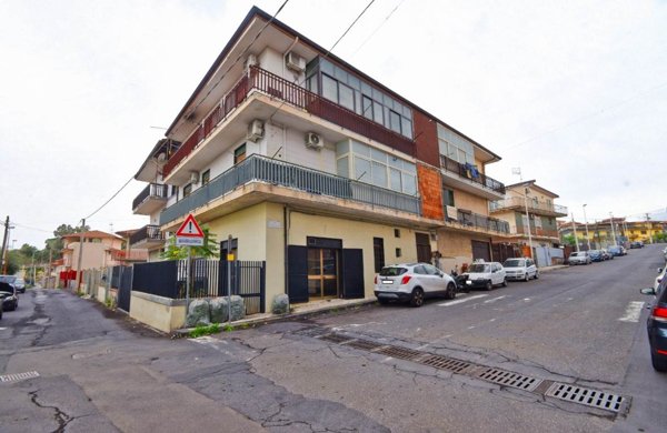 negozio in vendita a Misterbianco