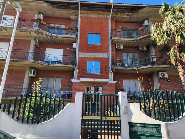 appartamento in vendita a Misterbianco in zona Belsito