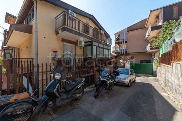 appartamento in vendita a Misterbianco in zona Belsito