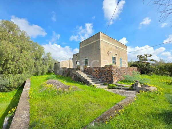 casa indipendente in vendita a Misterbianco