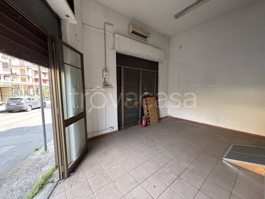 negozio in vendita a Misterbianco in zona Lineri / Montepalma