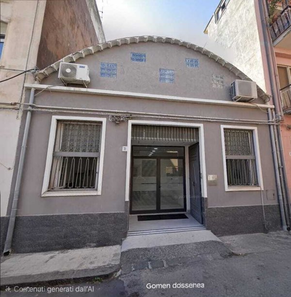 locale commerciale in vendita a Misterbianco in zona Centro Città