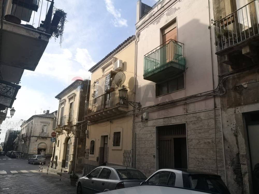appartamento in vendita a Misterbianco in zona Centro Città