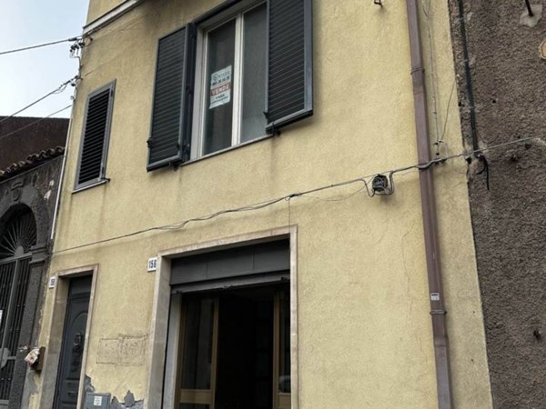 casa indipendente in vendita a Misterbianco