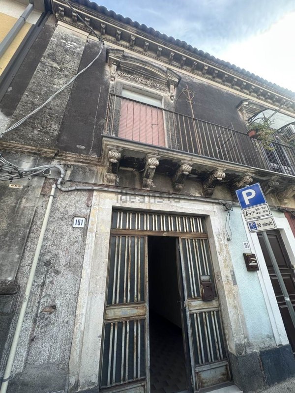 casa indipendente in vendita a Misterbianco