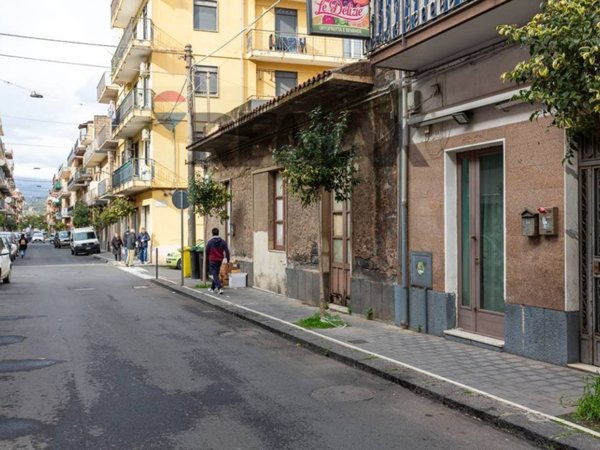 negozio in vendita a Misterbianco