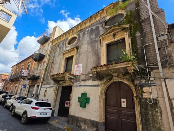 intera palazzina in vendita a Misterbianco