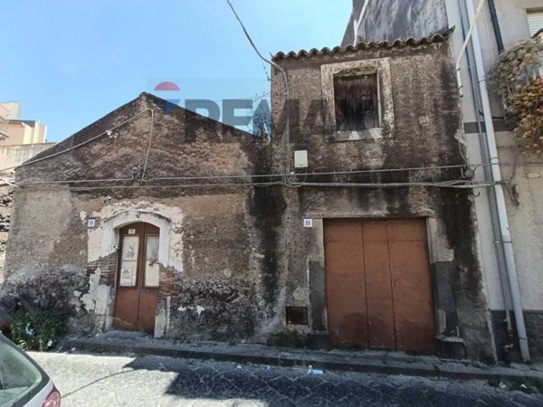casa indipendente in vendita a Misterbianco