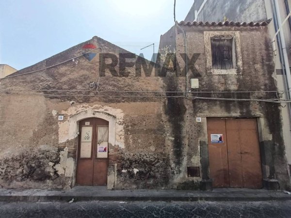 casa indipendente in vendita a Misterbianco