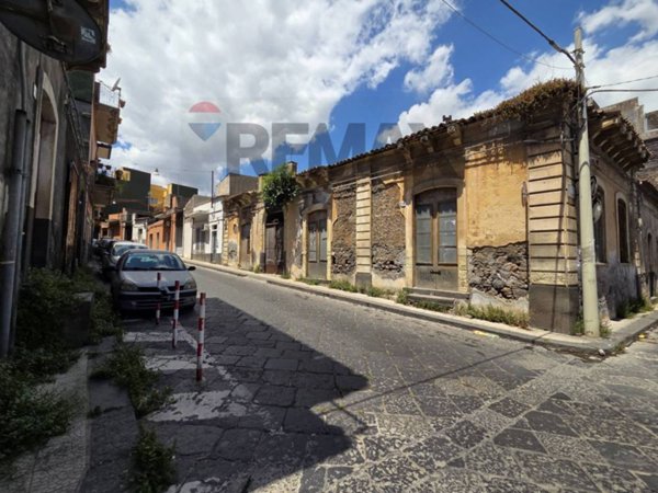 casa indipendente in vendita a Misterbianco in zona Centro Città