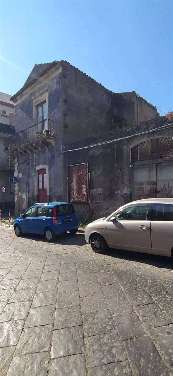 casa indipendente in vendita a Misterbianco