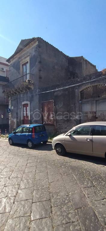 casa indipendente in vendita a Misterbianco
