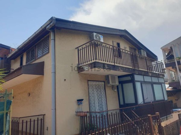 appartamento in vendita a Misterbianco in zona Belsito