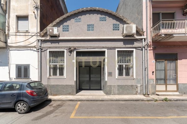 negozio in vendita a Misterbianco