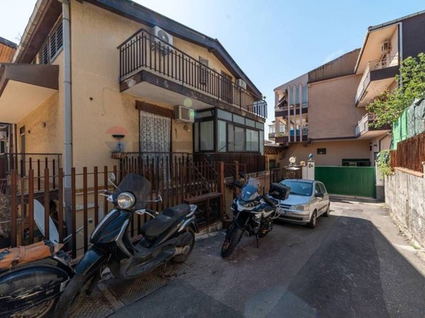 appartamento in vendita a Misterbianco in zona Belsito