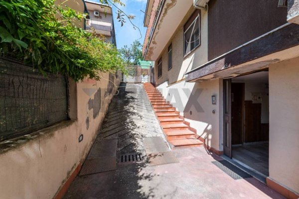 appartamento in vendita a Misterbianco in zona Belsito