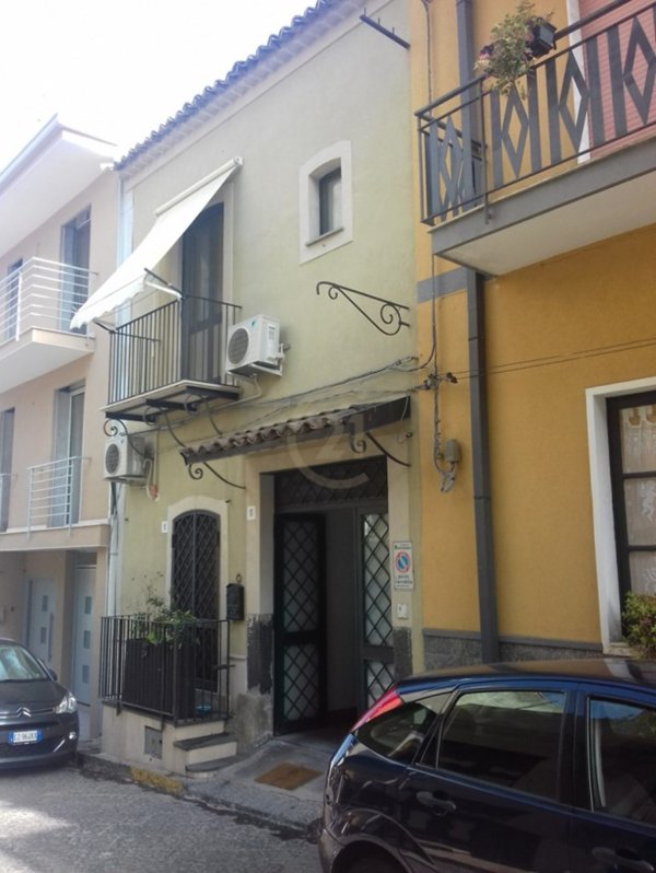 casa indipendente in vendita a Misterbianco