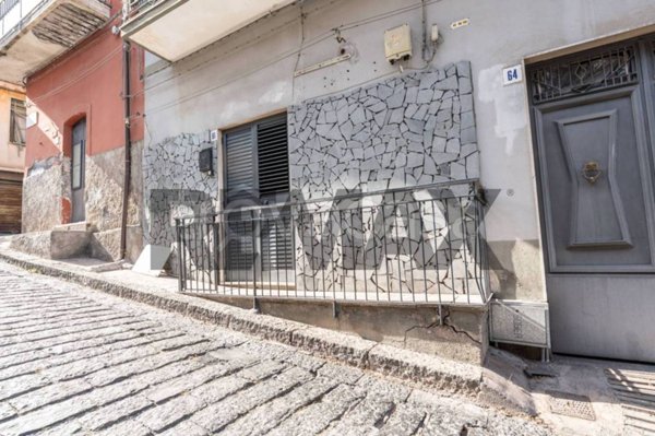 appartamento in vendita a Misterbianco in zona Centro Città