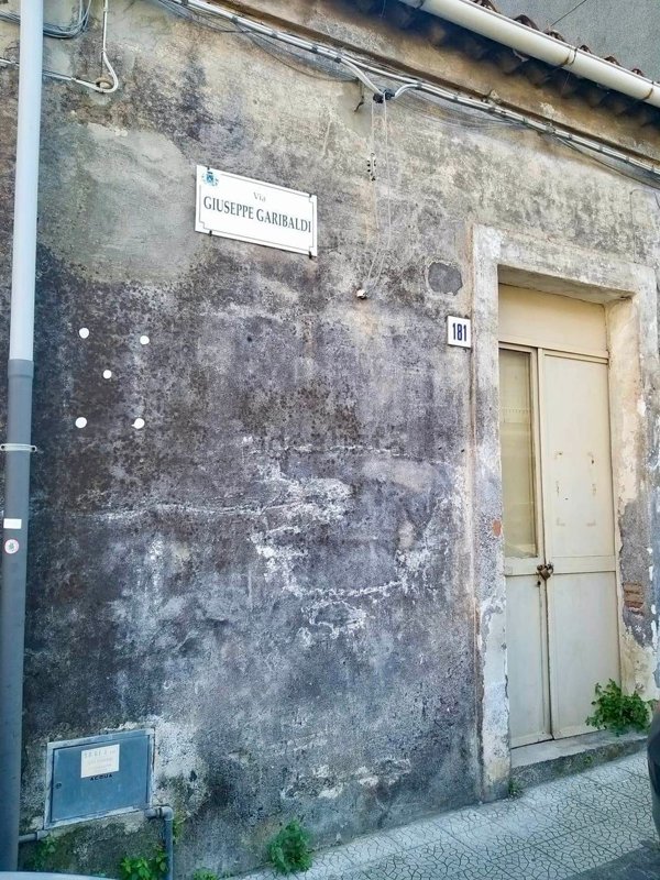 casa indipendente in vendita a Misterbianco