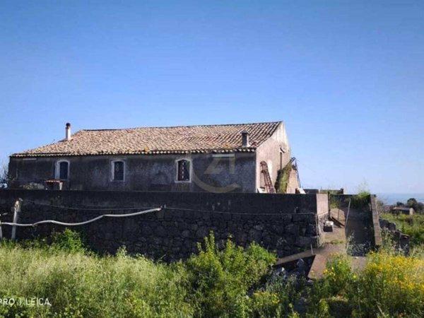 casa indipendente in vendita a Misterbianco