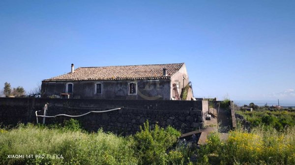 casa indipendente in vendita a Misterbianco