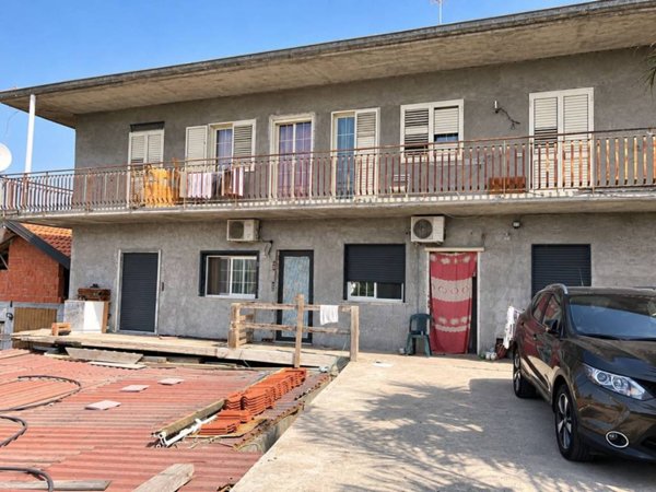 appartamento in vendita a Misterbianco in zona Piano Tavola