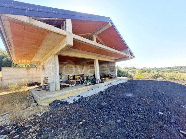 casa indipendente in vendita a Motta Sant'Anastasia