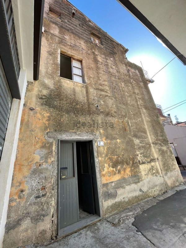 casa indipendente in vendita a Motta Sant'Anastasia