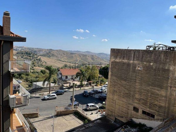 appartamento in vendita a Motta Sant'Anastasia