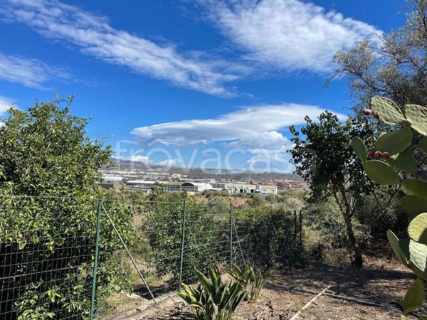 terreno agricolo a Motta Sant'Anastasia in zona Piano Tavola / Belvedere