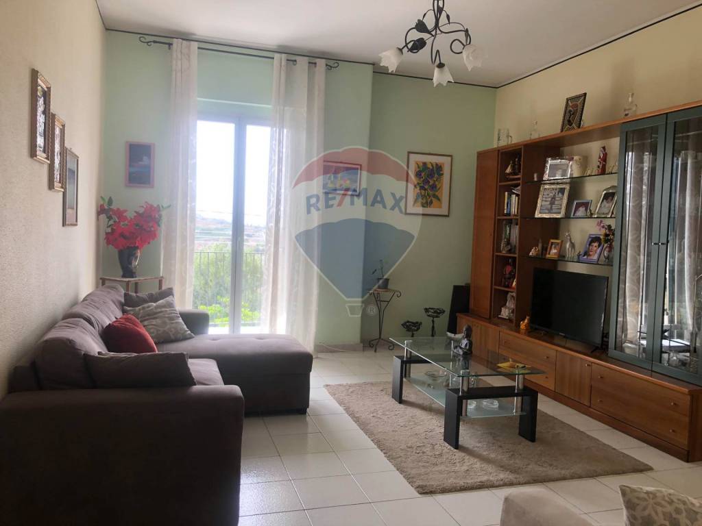 appartamento in vendita a Motta Sant'Anastasia