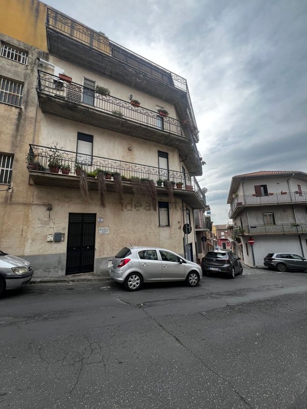 appartamento in vendita a Motta Sant'Anastasia in zona Centro Storico