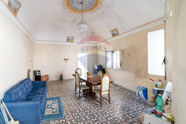 casa indipendente in vendita a Motta Sant'Anastasia in zona Centro Storico