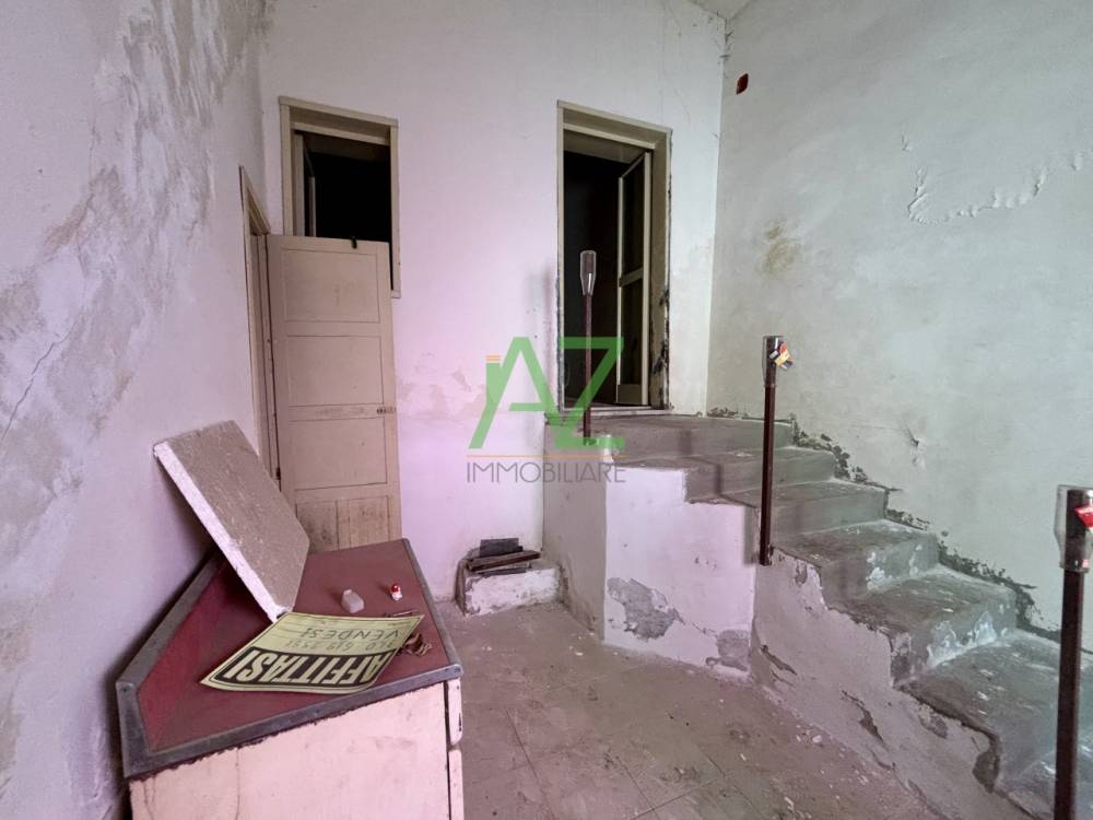 casa indipendente in vendita a Motta Sant'Anastasia in zona Centro Storico