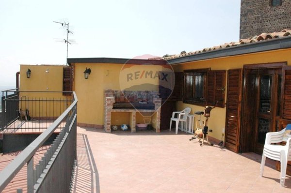 casa indipendente in vendita a Motta Sant'Anastasia