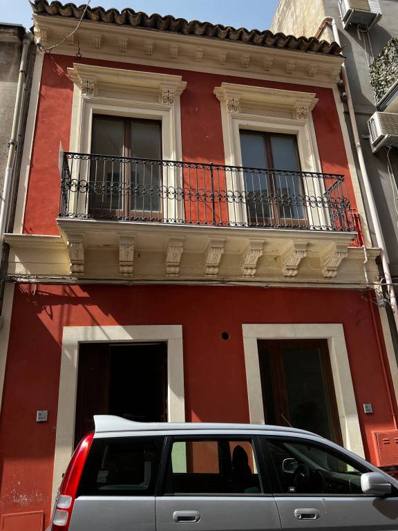 casa indipendente in vendita a Motta Sant'Anastasia