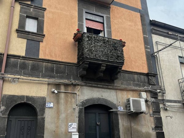 casa indipendente in vendita a Motta Sant'Anastasia